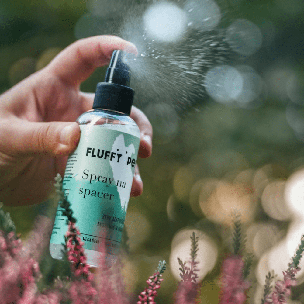 FLUFFY PET - Spray na spacer odstraszający owady i kleszcze 150ml