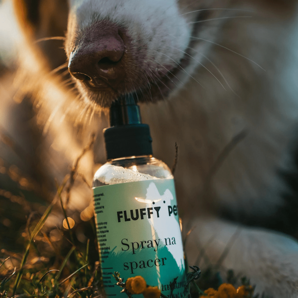 FLUFFY PET - Spray na spacer odstraszający owady i kleszcze 150ml