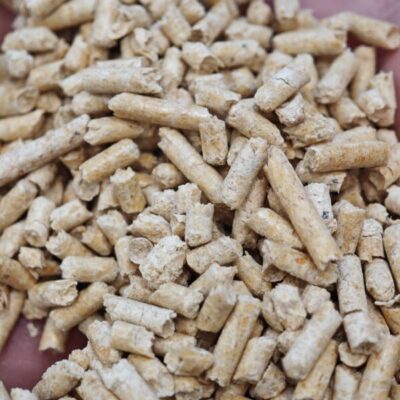 AnimaxKot Golden Line - Naturalny żwirek zbrylający dla kota, pellet 3mm, bezzapachowy - obrazek 4